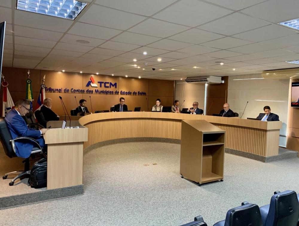 TCM aprova com ressalvas contas de mais seis Prefeituras Baianas