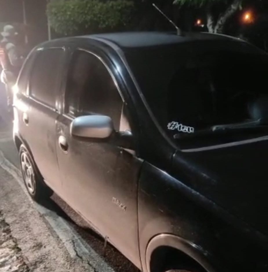 Guarnições da 6ªCIPM efetuam prisão em flagrante e recuperam veículo com restrição de furto/roubo em Olindina