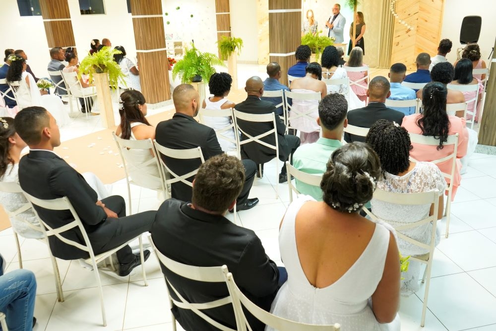 Casamento comunitário realiza sonho de 34 casais em Pojuca