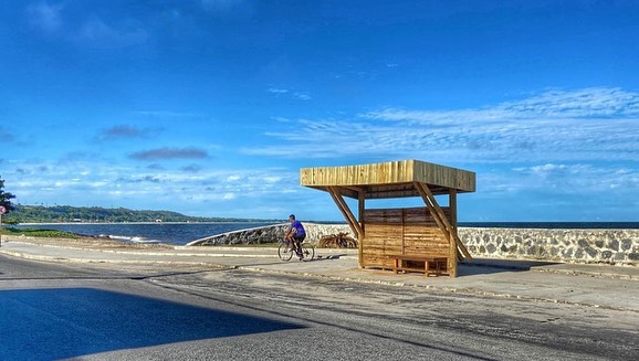 Avenida do Descobrimento ganha novo ponto de ônibus e melhorias no cais em Porto Seguro