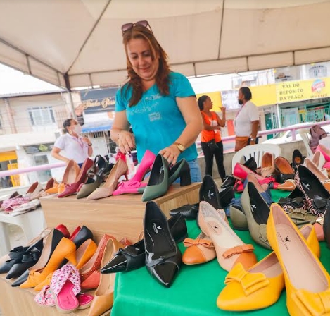 Grande Feira da Mulher de Lauro de Freitas estimula empreendedorismo feminino
