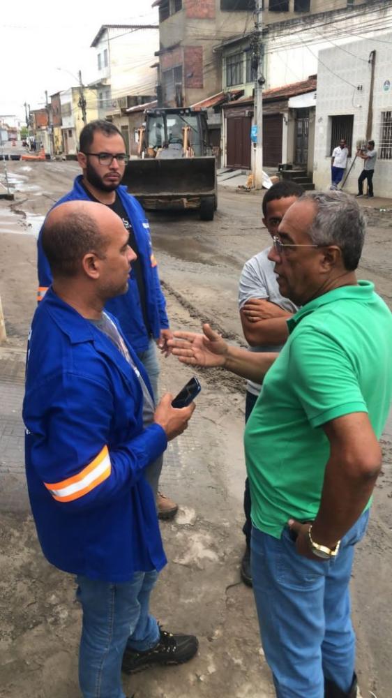 Prefeitura de Alagoinhas mobiliza equipes emergenciais para realizar a Operação-Chuva