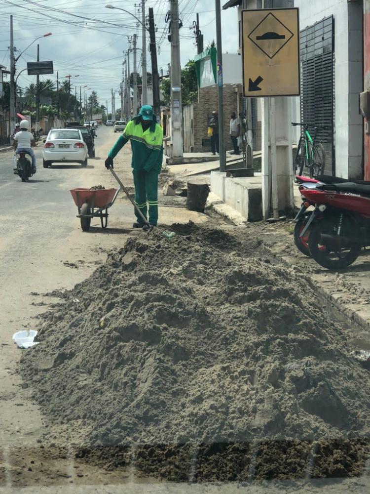 Operação-Chuva: Plano estratégico e ações imediatas são executadas pela Prefeitura de Alagoinhas para conter e evitar os prejuízos causados pelo temporal
