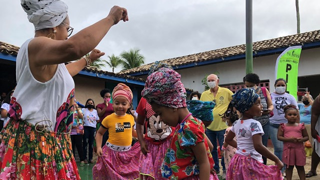 Em Lauro de Freitas, mostra pedagógica expôs trabalhos produzidos por crianças