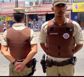 Estagio supervisionado: Alunos-a-soldado são empregados no policiamento ostensivo a pé