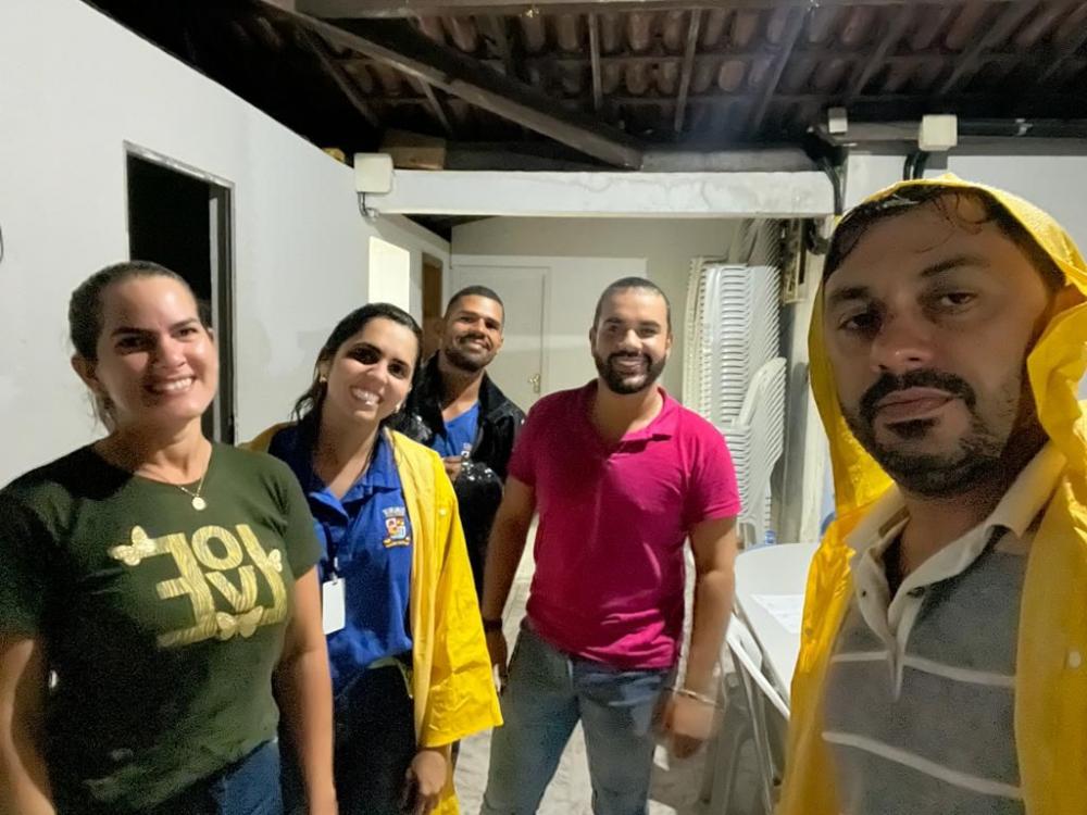 Prefeitura de Alagoinhas presta assistência social às famílias afetadas pelas fortes chuvas