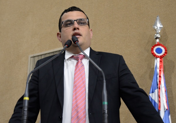 Deputado Alex Lima se despede da Alba: Busquei honrar nosso Parlamento e defender a Bahia