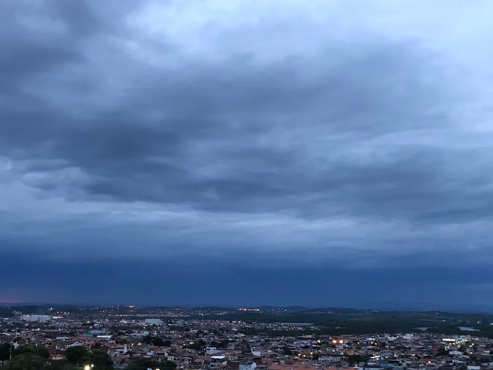 Chuvas em Sergipe devem continuar nas próximas 24h, diz meteorologista