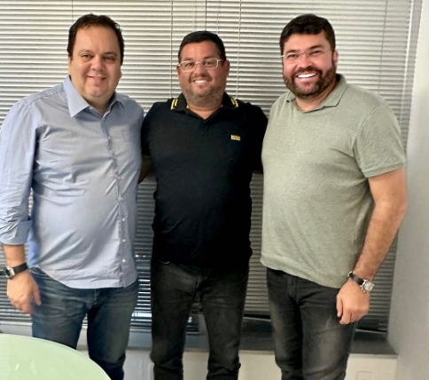 Prefeito Adilson se reúne com Deputados e solicita recursos para o município de Jandaíra