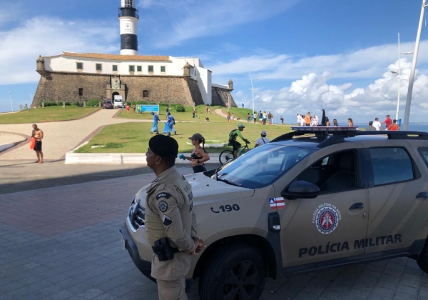 Após deputado denunciar assalto, PM reforça segurança na Barra