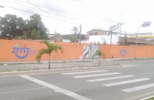 Carro é roubado dentro do pátio da SMTT em Alagoinhas