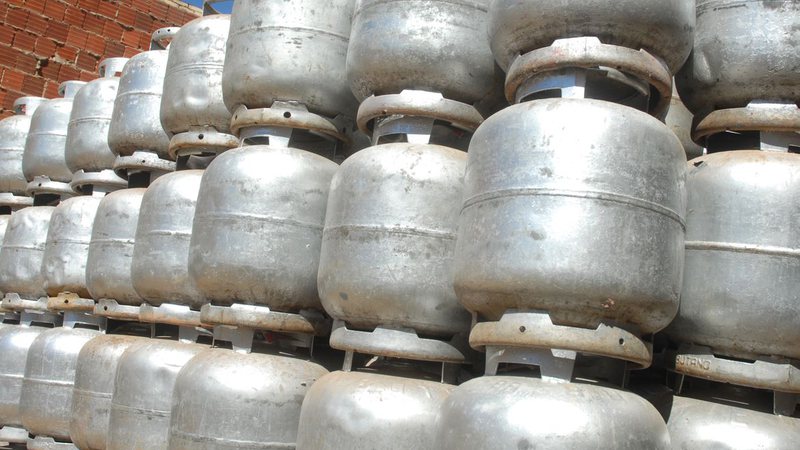 Gás de cozinha fica mais caro na Bahia a partir desta quarta-feira (1º)
