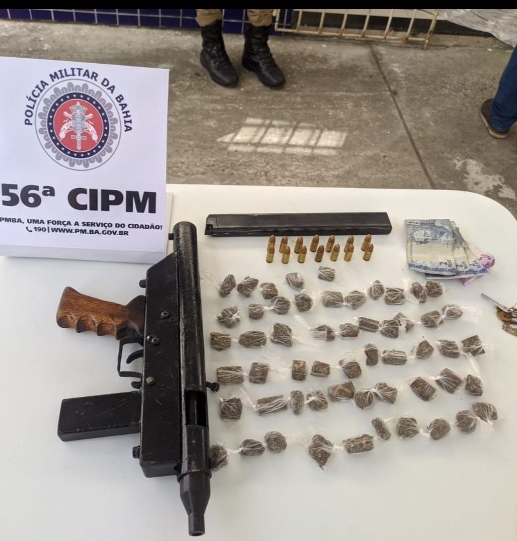 Homem é preso em flagrante por porte ilegal de arma de fogo e Tráfico de Drogas em Entre Rios