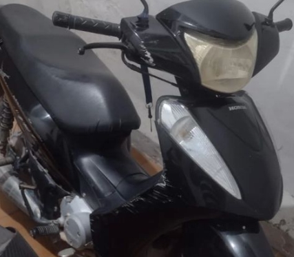 PM recupera moto com restrição de roubo e prende homem em flagrante por receptação em Rio Real