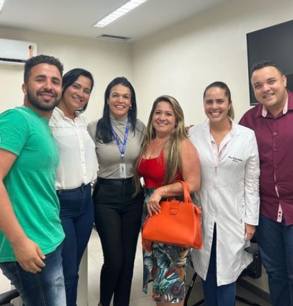 Prefeita Carine de Ataíde e Secretário de Saúde participam de reunião com direção do Hospital Regional Dantas Bião para melhorar os serviços de Saúde em Aporá