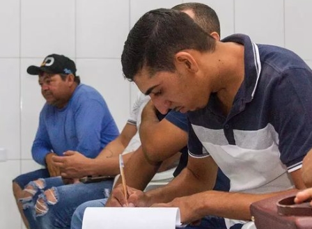 Consórcio e Governo Leandro Dantas realizam mais uma reunião para orientações de Agricultores de Crisópolis; Entenda