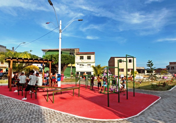Vida Nova ganha nova praça em homenagem ao Dia Internacional da Mulher