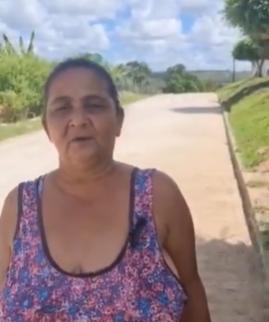 Vídeo: População comemora chegada de calçamento em Lagoa Redonda e Subaúma; Assista