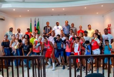 Secretaria Municipal de Desportos organiza reunião para reestruturar a Liga Esportiva de Cardeal da Silva