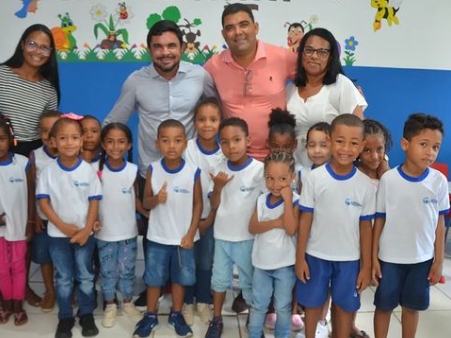 Prefeito Marcus Sarmento faz visita surpresa em escolas públicas de Itanagra