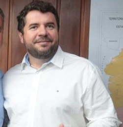 Pela segunda vez: Enquete aponta reeleição com folga de Júnior Argôlo para o comando de Entre Rios em 2024; Confira números
