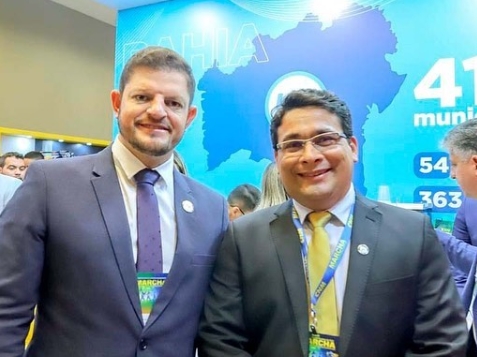 Em Brasília, Prefeito Alex Freitas vai em busca de recursos e investimentos para a Saúde e Infraestrutura de Acajutiba
