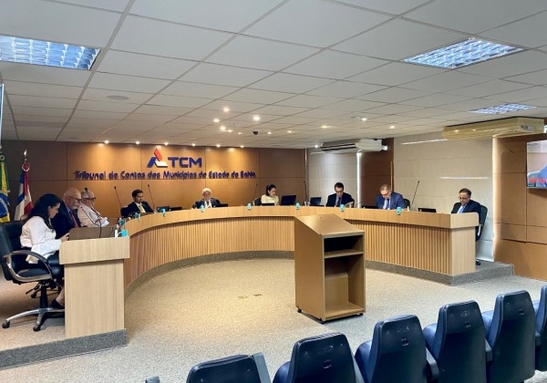 TCM aplica multa por irregularidade no transporte escolar