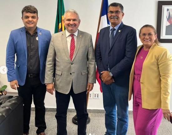 Sem a Vice-prefeita líder nas pesquisas, Prefeito carroça fortalece nome de Nino de Zé Bonfim em Brasília em busca da sucessão municipal