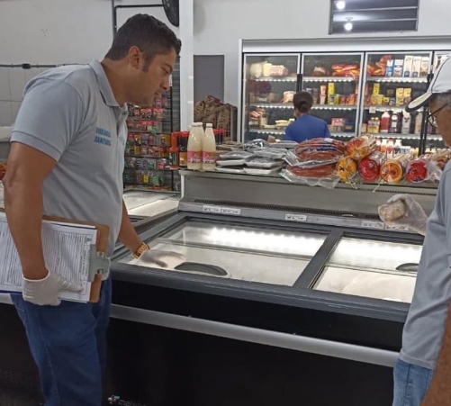 Prefeitura de Esplanada realiza fiscalização de peixes e crustáceos durante o período do Semana Santa