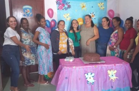 Gestantes de Aporá recebem kit natalidade pela gestão municipal