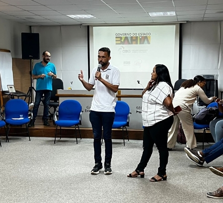 Prefeito Branco Sales participa de encontro importante que definirá o futuro dos municípios da Bahia nos próximos anos; Entenda