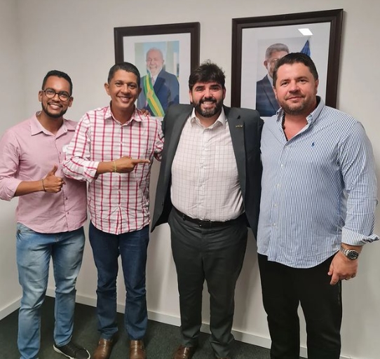 Prefeito Júnior Argôlo vai a gabinete do Governador e reforça pedidos para Entre Rios