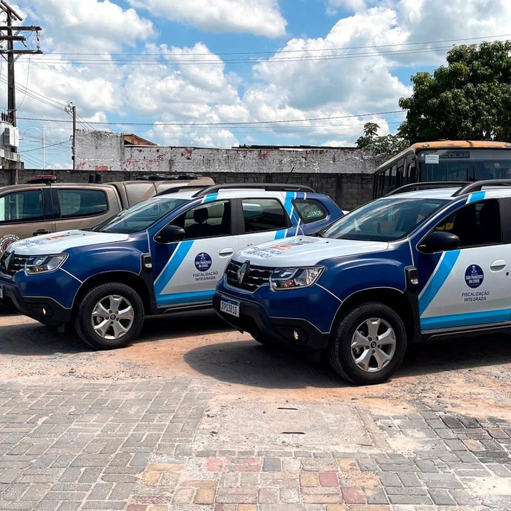 Prefeito Calmon realiza entrega das viaturas e fardamento da Segurança Integrada e Ronda Escolar de São Francisco do Conde