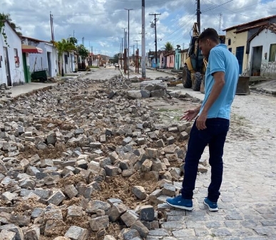 Prefeito Branco Sales realiza vistoria em obras públicas da sua gestão em Cardeal da Silva