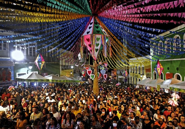 MP prorroga prazo para municípios enviarem informações sobre gastos com festas juninas