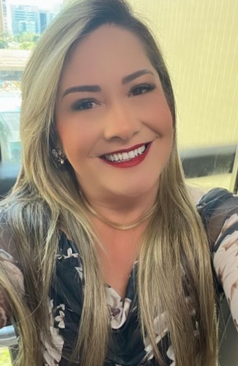 Prefeita Carine de Ataíde de Aporá tem a melhor avaliação de mandato no primeiro semestre de 2023 no Território; Entenda