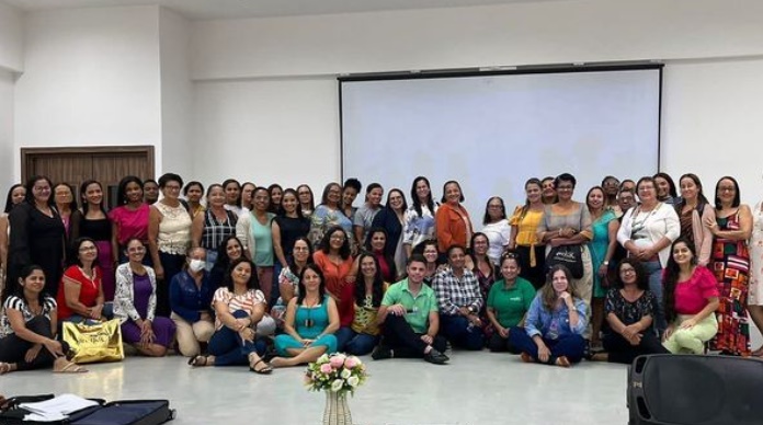 Professores de Aporá passam por mais uma qualificação para melhoria dos serviços no município