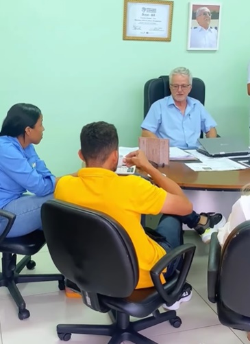 Prefeito Agamenon Coelho de Araçás recebe presidente do Consórcio de Desenvolvimento Sustentável para discutir ações no município