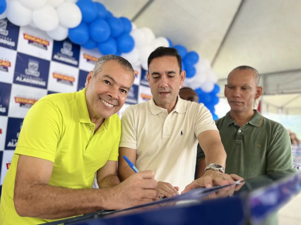 Alagoinhas comemora 170 anos de emancipação política com inaugurações, inícios de obras e ordens de serviços