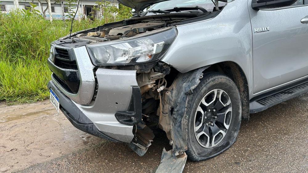 Prefeita de Aporá Carine de Ataíde sofre acidente de carro em Esplanada
