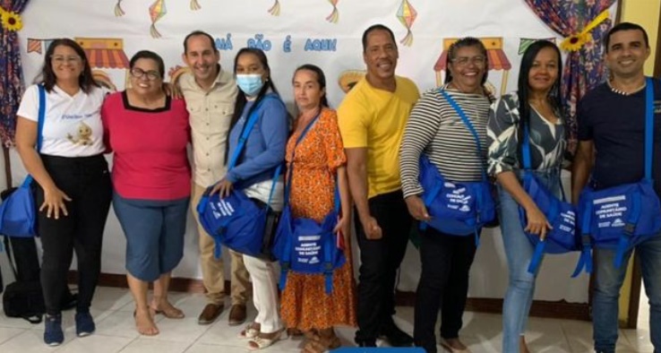 Prefeitura entrega kits para agentes comunitários de saúde e agentes de endemias de Entre Rios