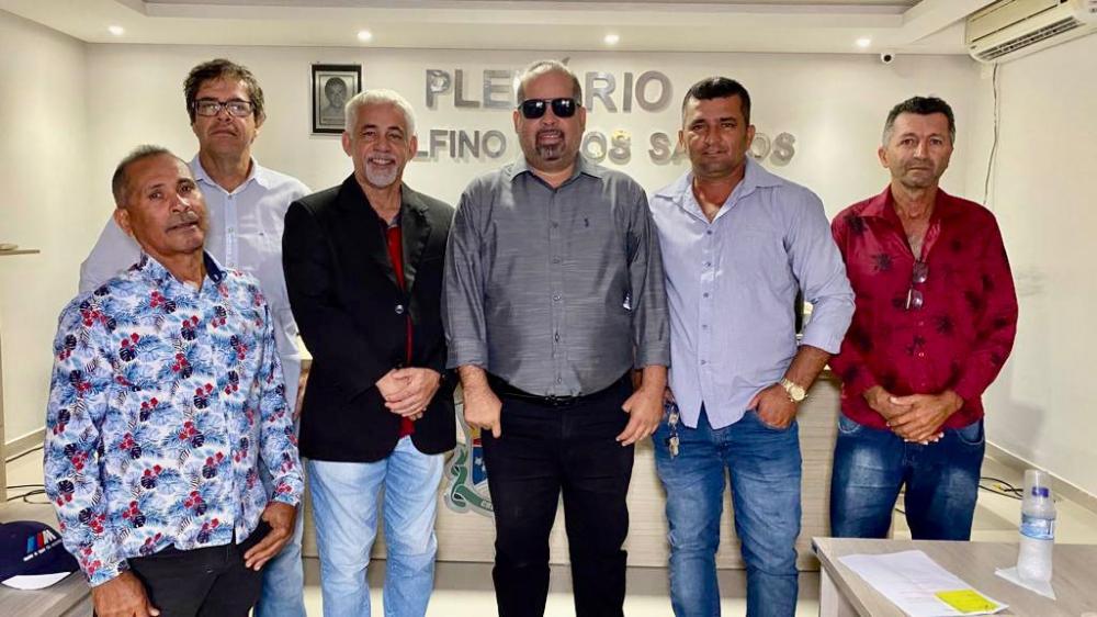 Sessão extraordinária para votação da suplementação ao orçamento municipal acontece após determinação judicial