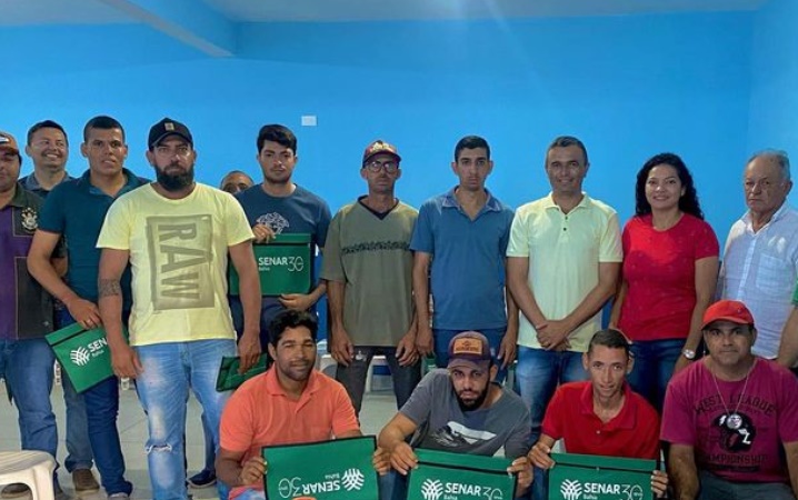 Governo inicia mais um curso de Operador de Máquinas Pesadas em Crisópolis