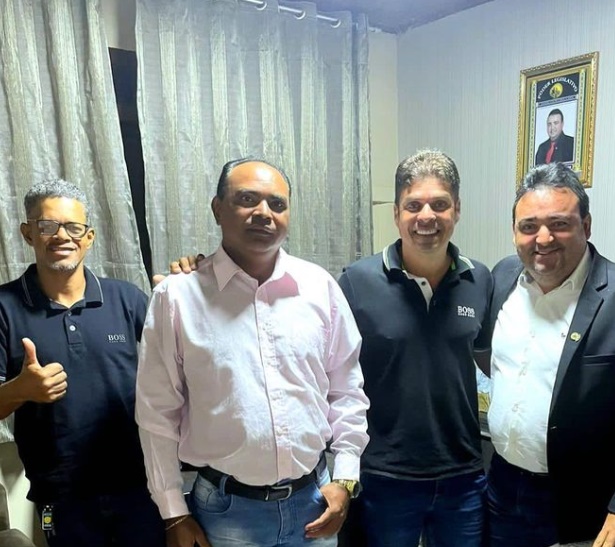 Paulo Assuitt fortalece agenda com lideranças políticas do município de Jandaíra