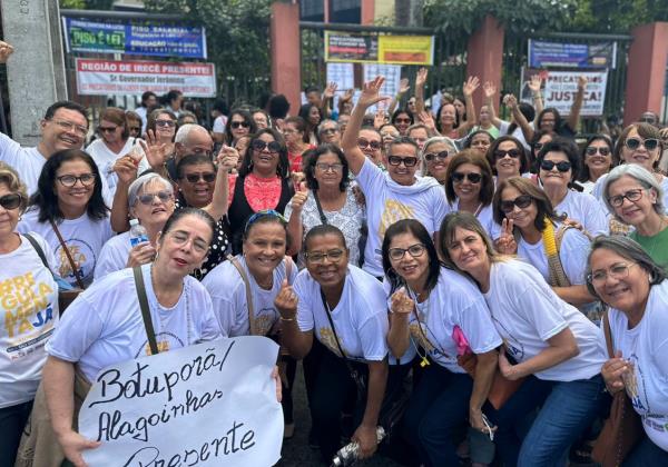 Professores estaduais cobram pagamento de segunda parcela dos precatórios do Fundef