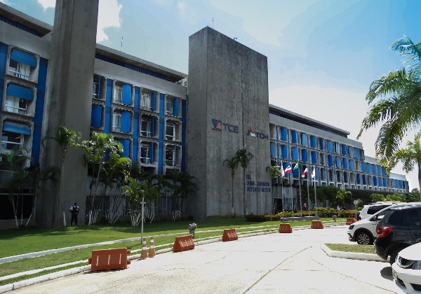 TCM rejeita contas de 2020 de Ibicoara e Uruçuca