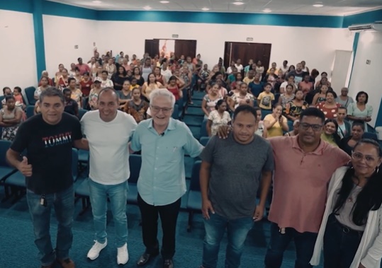  110 beneficiários do Programa Auxílio Araçás receberam seus cartões e totalizam 360 famílias recebendo ajuda do município