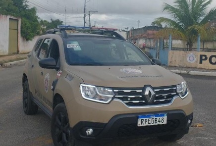 Polícia Militar interrompe briga de irmãos com arma branca e de fogo em Inhambupe
