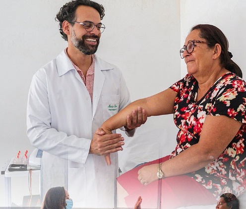 Centro de Especialidades realiza atendimentos no Palame em Esplanada