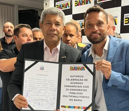 Prefeito Branco Sales encontra com Governador para falar sobre o Litoral Norte e Agreste Baiano; Saiba o que rolou